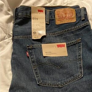 Levi's Men's  Jeans  46 x 30 relaxed straight  zip fly